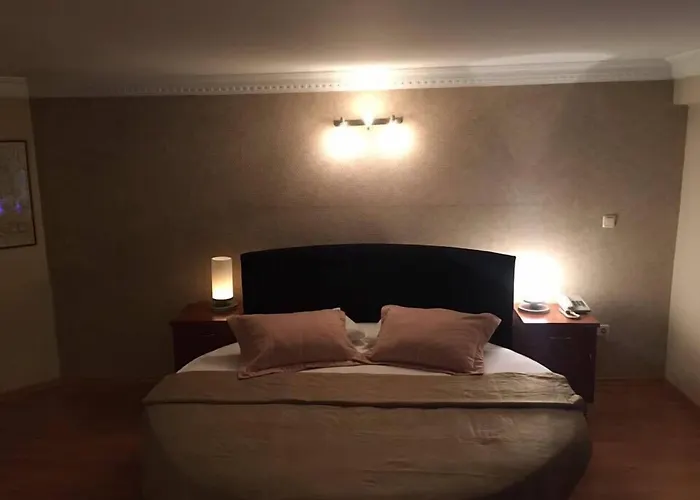 Asya Frühstückspension *